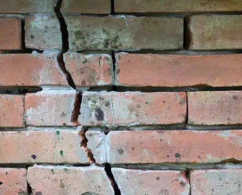 crack in brick